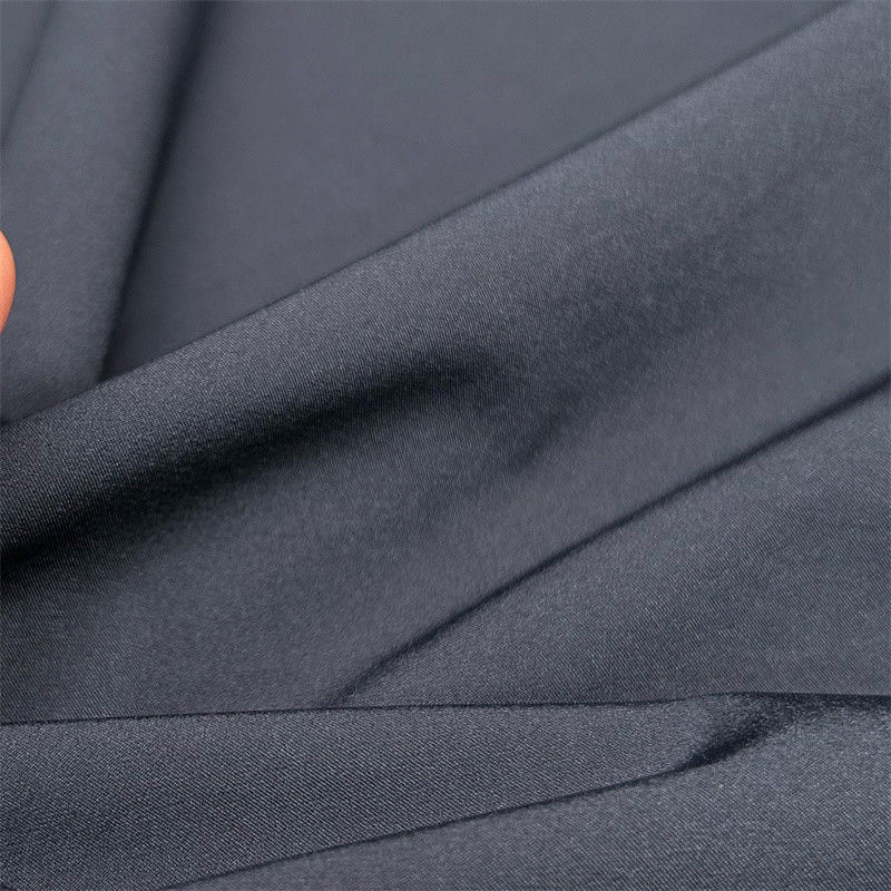 40D Semi Gloss Nylon 4 Way Stretch Fabric 40D+20D*40D+20D 108GSM 84% Νάιλον 16% Σπάντεξ
