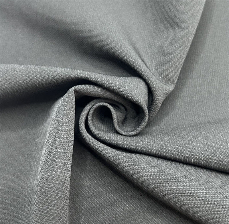Τέσσερις πλευρές Ελαστική Twill Dot πεζοπορία 265GSM Πολυέστερο Spandex ύφασμα Ορειβασία Αθλητικά ρούχα αναψυχής